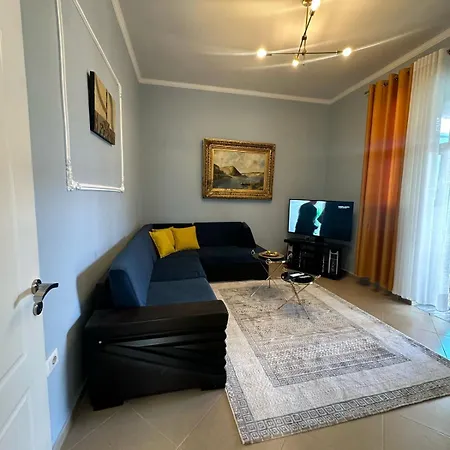 Vladi's Villa *