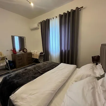 Vladi's Corovode